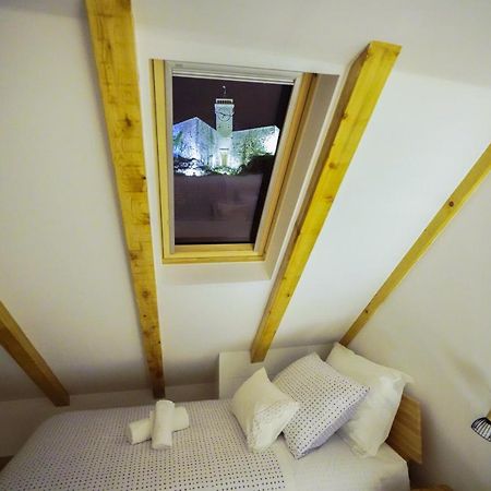 Apartment Ispod Ure Синь Экстерьер фото